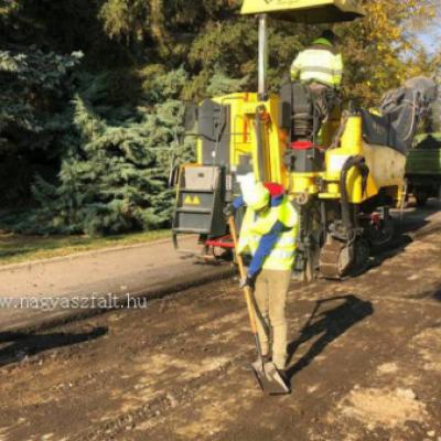 Aszfaltozas3 816x459 800x450 205588